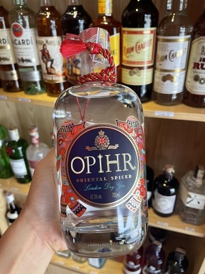 Rượu Opihr Oriental Spiced Dry Gin