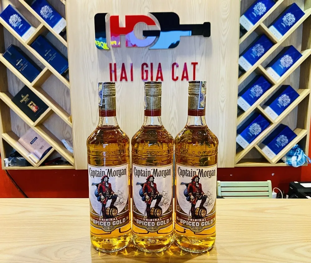 Giới thiệu rượu Captain Morgan Spiced Gold