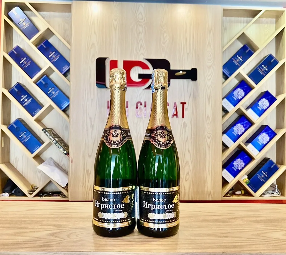 Giới thiệu Rượu champagne Nga 9 đồng tiền trắng