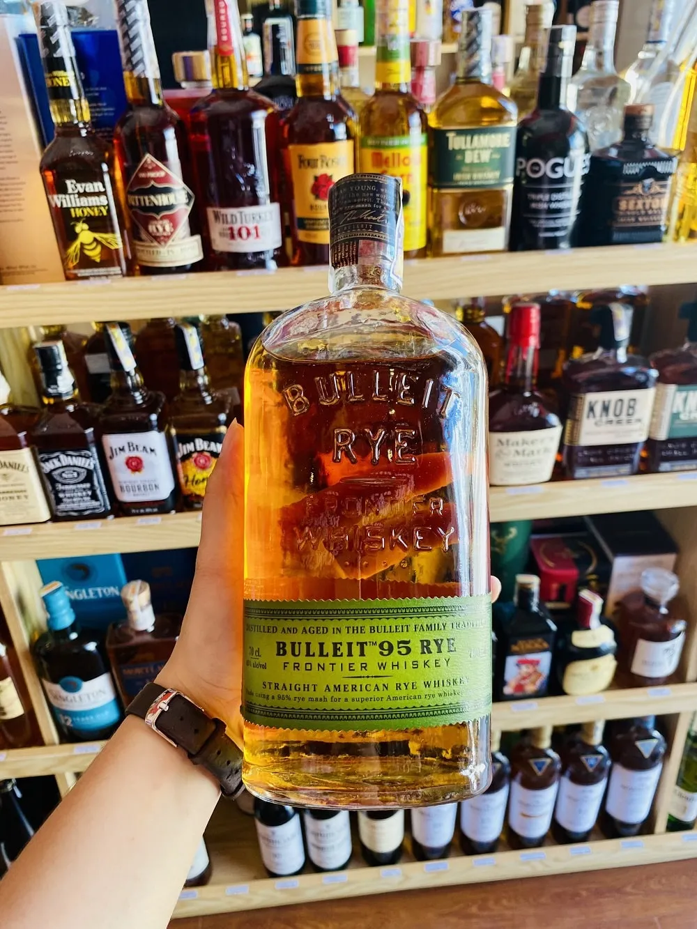 Mua Rượu Bulleit 95 Rye ở Đà Nẵng tại Hải Gia Cát