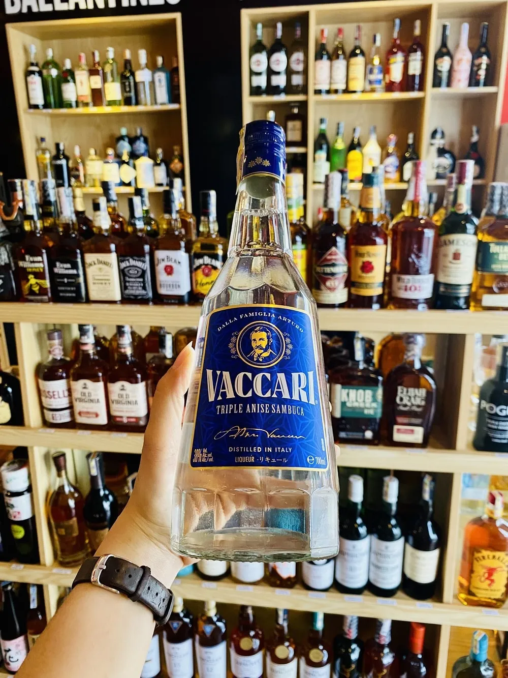 Mua rượu Vaccari Sambuca ở Đà Nẵng tại Hải Gia Cát