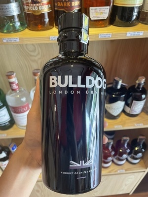 Rượu Gin Bulldog
