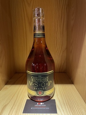 Tên các loại rượu pha chế: rượu Brandy Christian Brothers Brandy VSOP