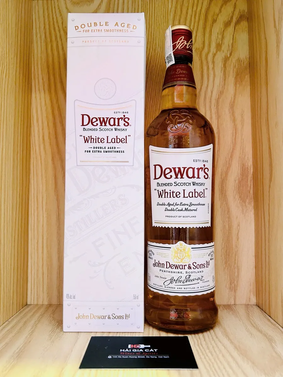 Ruou Dewars White Label 2025