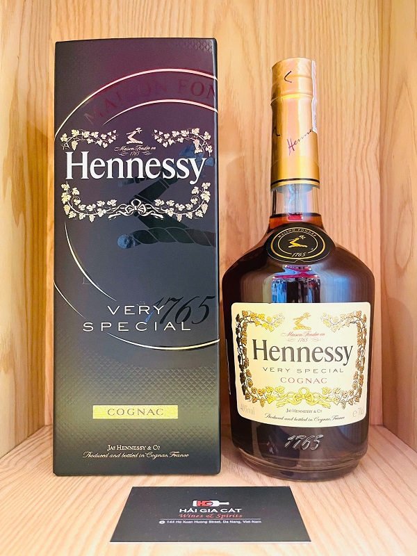 Ruou Hennessy Very Special 2024