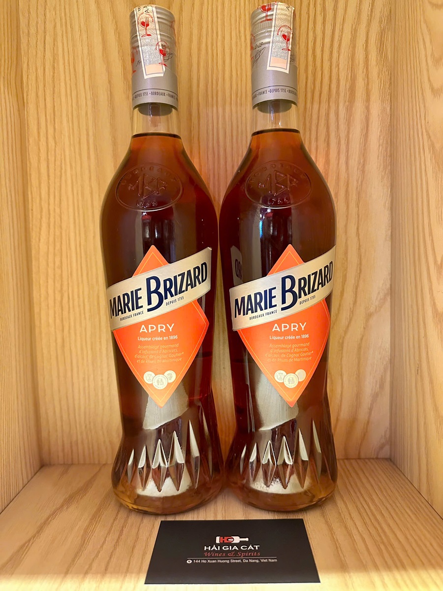 Ruou Marie Brizard Apry Apricot Brandy