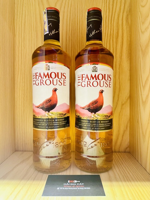 Ruou The Famous Grouse Blended Whisky 2024