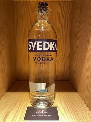 Rượu Vodka Svedka 1lit