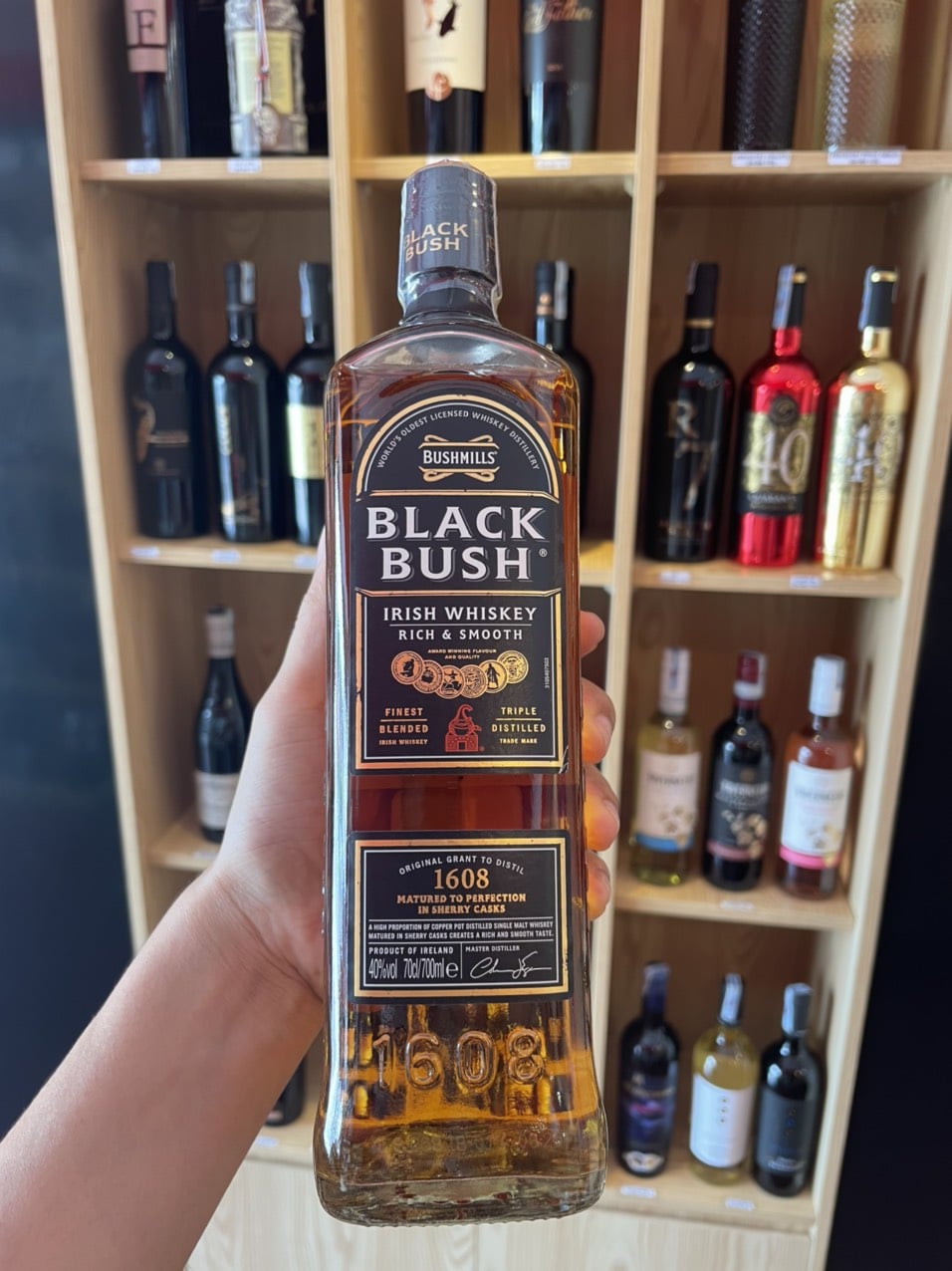 Rượu Whisky Black Bush