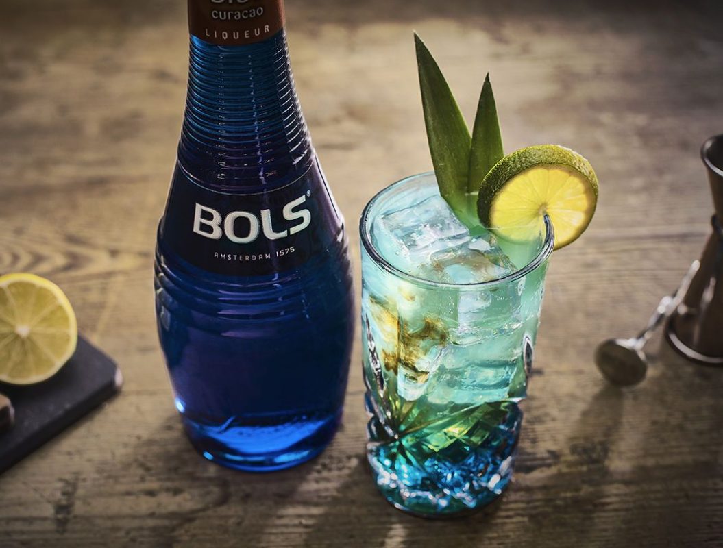 Rượu Bols Blue Curacao