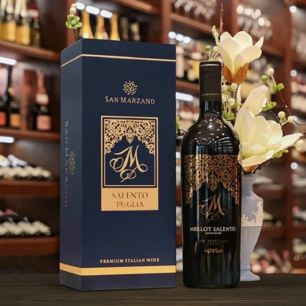 Hộp quà một chai vang M Merlot Salento