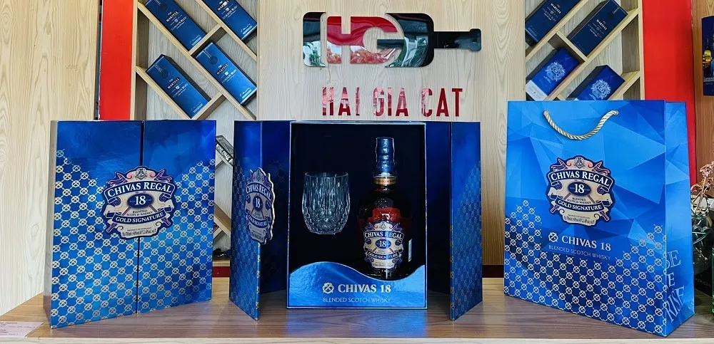 Mua rượu Chivas 18 Hộp Quà 2023 chính hãng giá tốt ở Hải Gia Cát