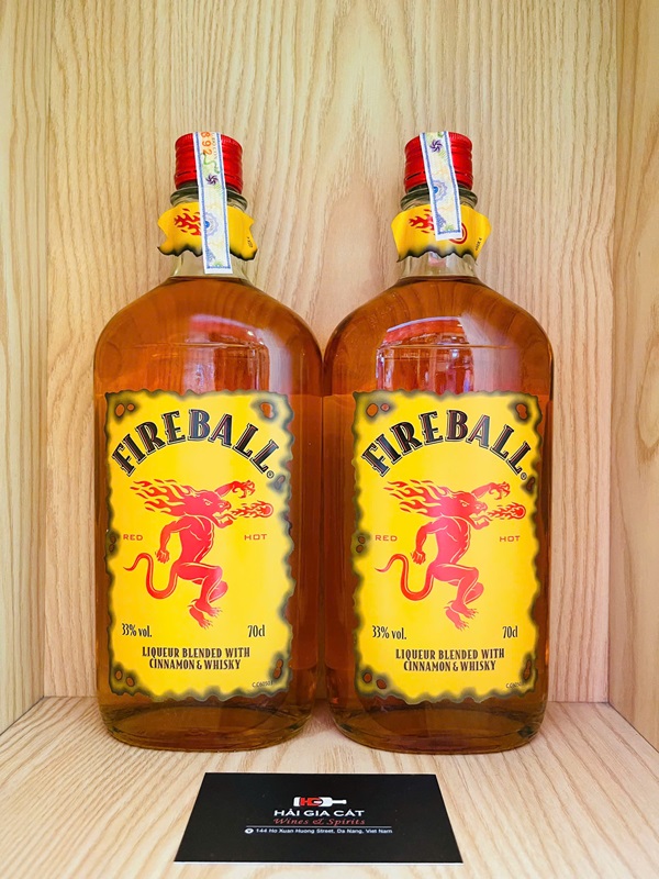 Ruou Fireball Cinnamon Whisky 2024