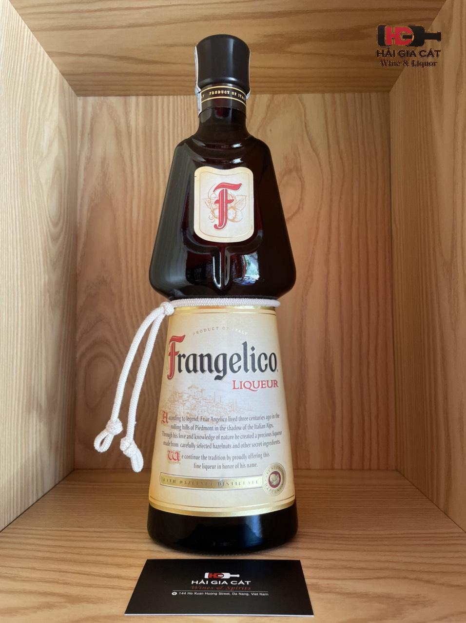 Rượu mùi Frangelico tại Hải Gia Cát