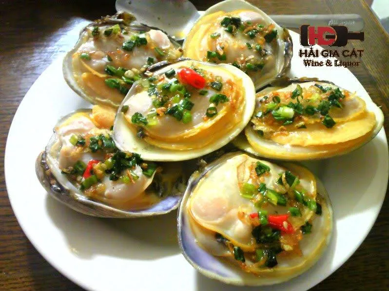 Nghêu nướng mỡ hành