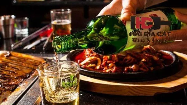 Rượu Soju bao nhiêu độ? Uống rượu Soju có say không?