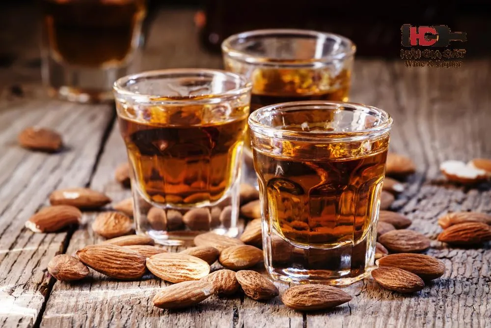 Amaretto là rượu mùi có hương vị gì?