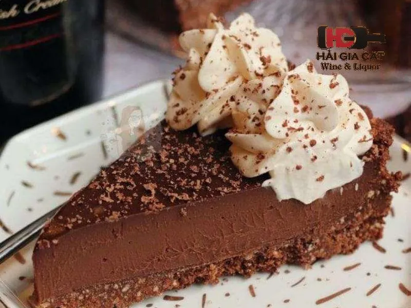 cách dùng rượu sữa baileys làm bánh 