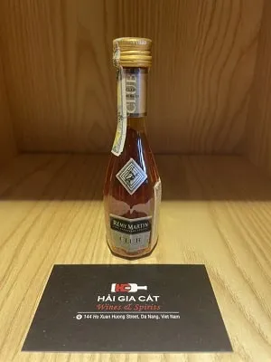 Rượu Remy Martin Club mini