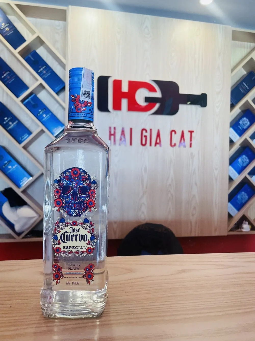 Rượu Jose Cuervo Especial Plata Limited Edition Tequila