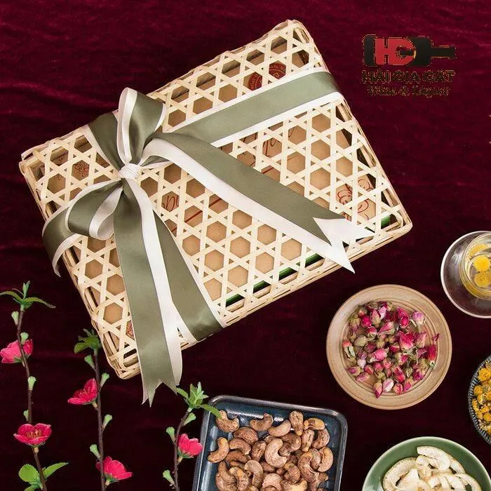 Giỏ quà giàu dinh dưỡng với các loại hạt 