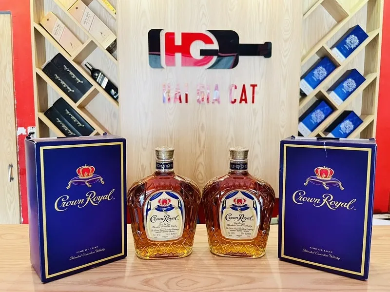 Rượu Crown Royal là rượu gì ?