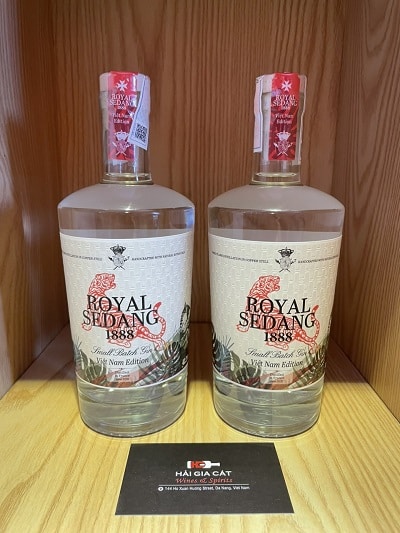 Rượu Royal Sedang Gin