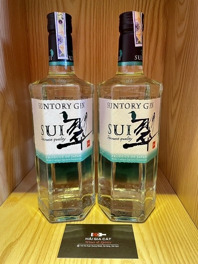 Rượu Suntory Gin Sui