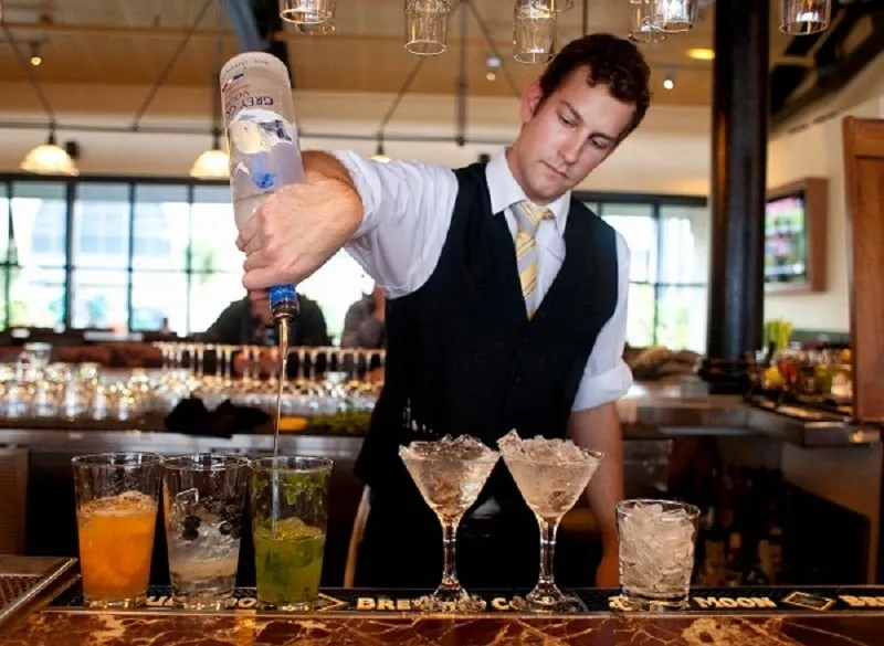 Giới thiệu các phương pháp pha chế cocktail