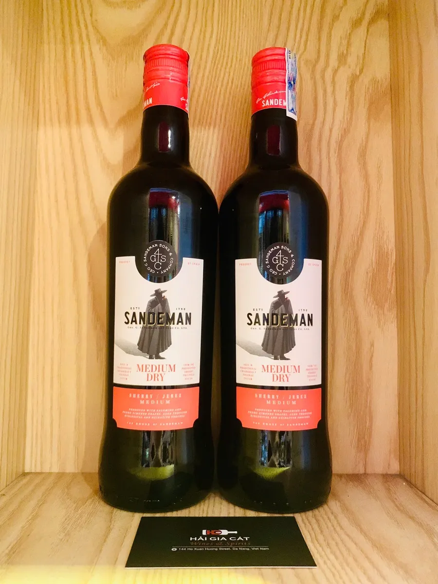 Ruou Sandeman Medium Dry Sherry 2025