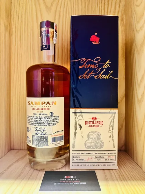 Rượu Sampan Rhum Cellar Series 2019 Cognac Cask mặt sau