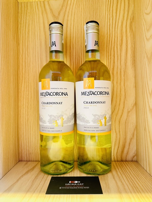 Rượu vang Mezzacorona Chardonnay