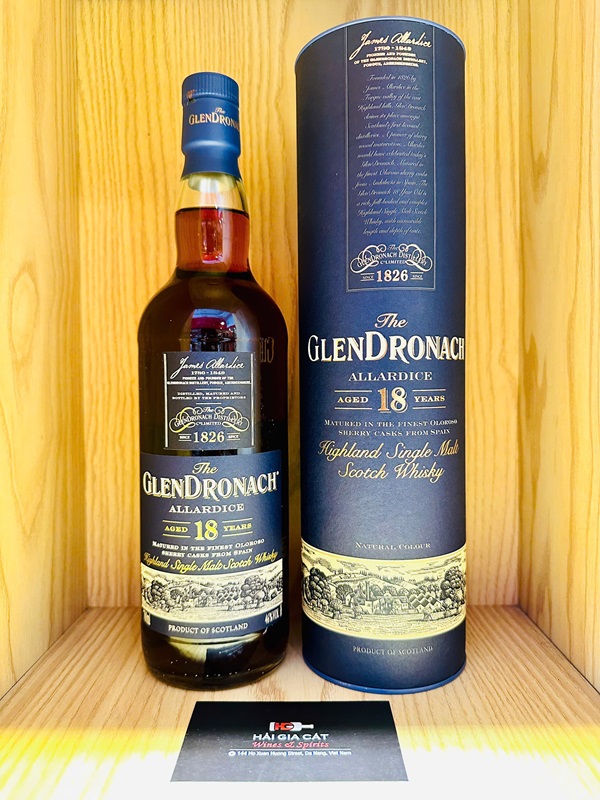 Ruou Glendronach 18 Nam 2024