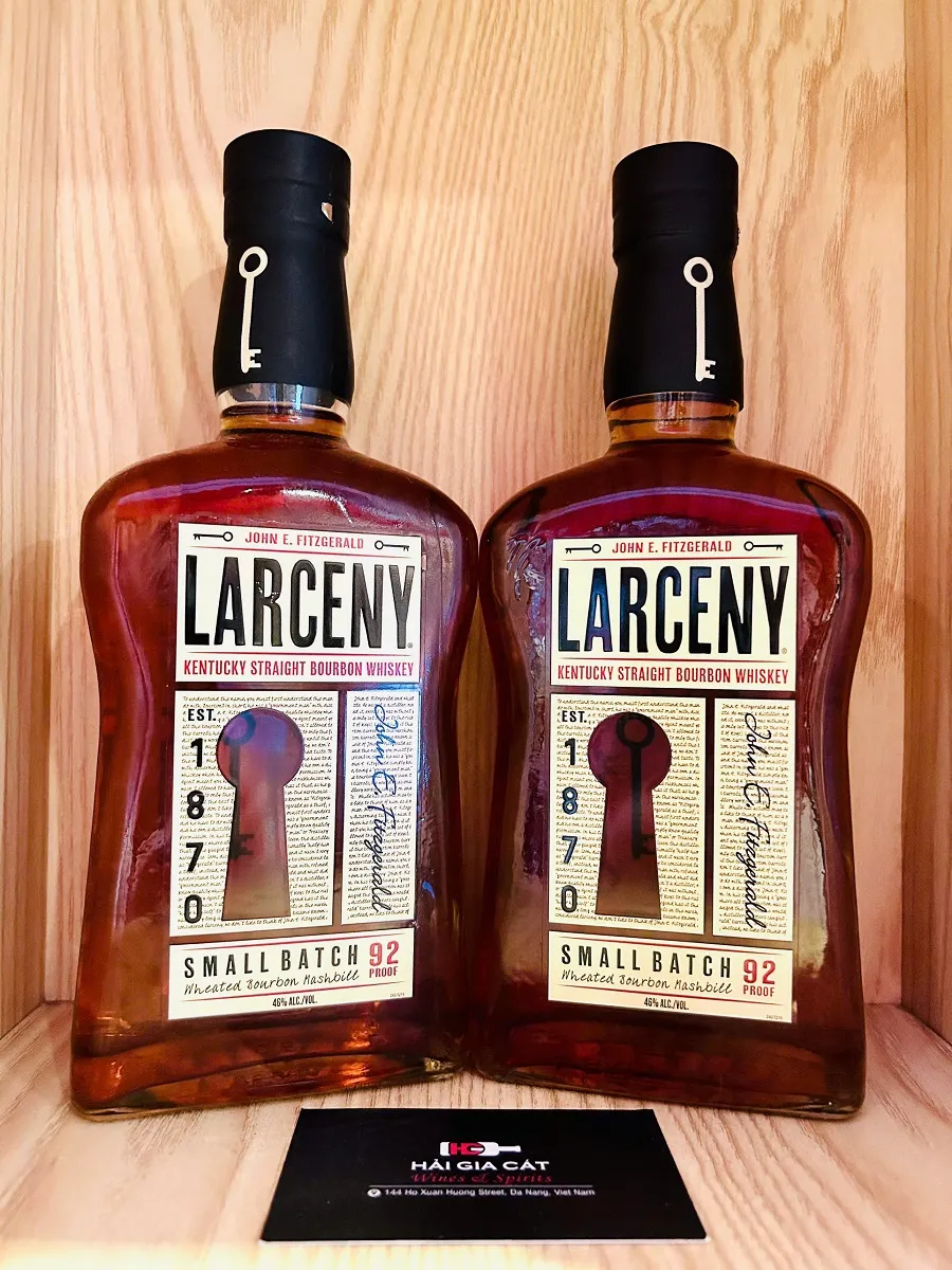 Ruou Larceny Bourbon Small Batch