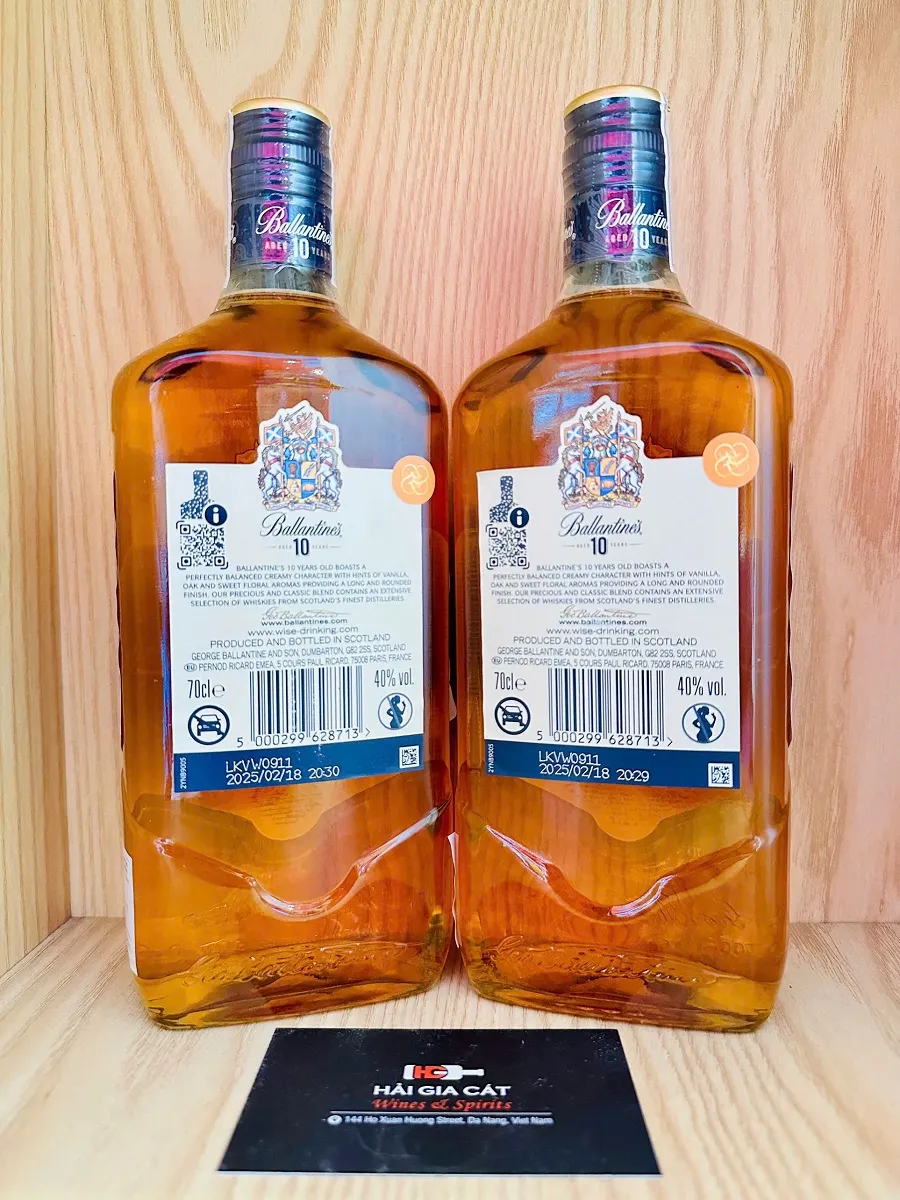 Ruou Ballantines 10 Nam Mat Sau